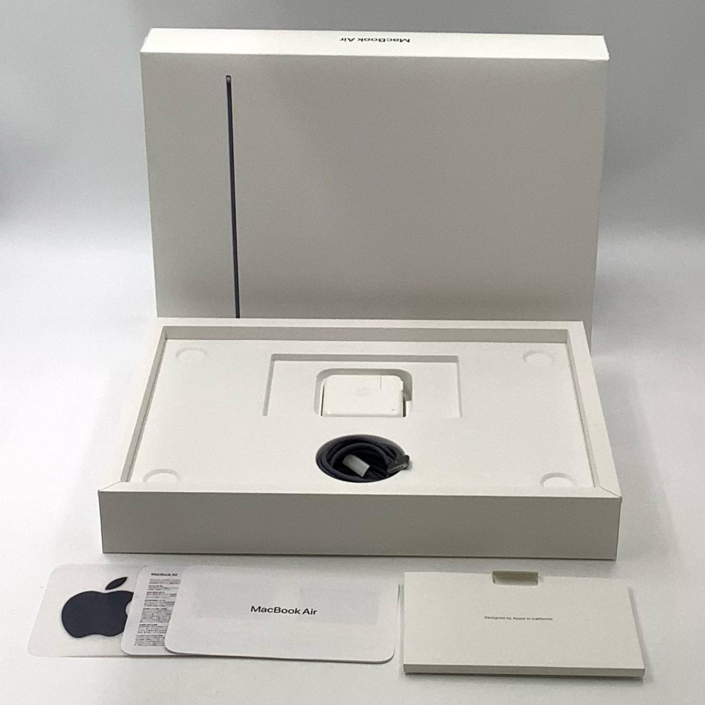 【全額返金保証】【最速発送】Apple MacBook Air 15インチ 2024 Apple M3 24GB 1TB ミッドナイト 97% 美品 動作確認済