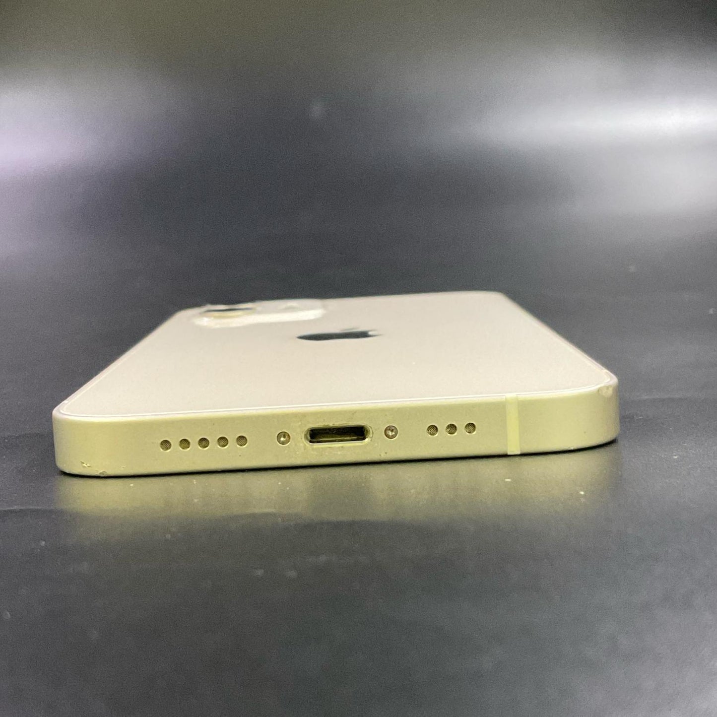 【全額返金保証】【最速発送】Apple iPhone iPhone 12 128GB ホワイト docomo SIMフリー 白ロム 動作確認済 74%