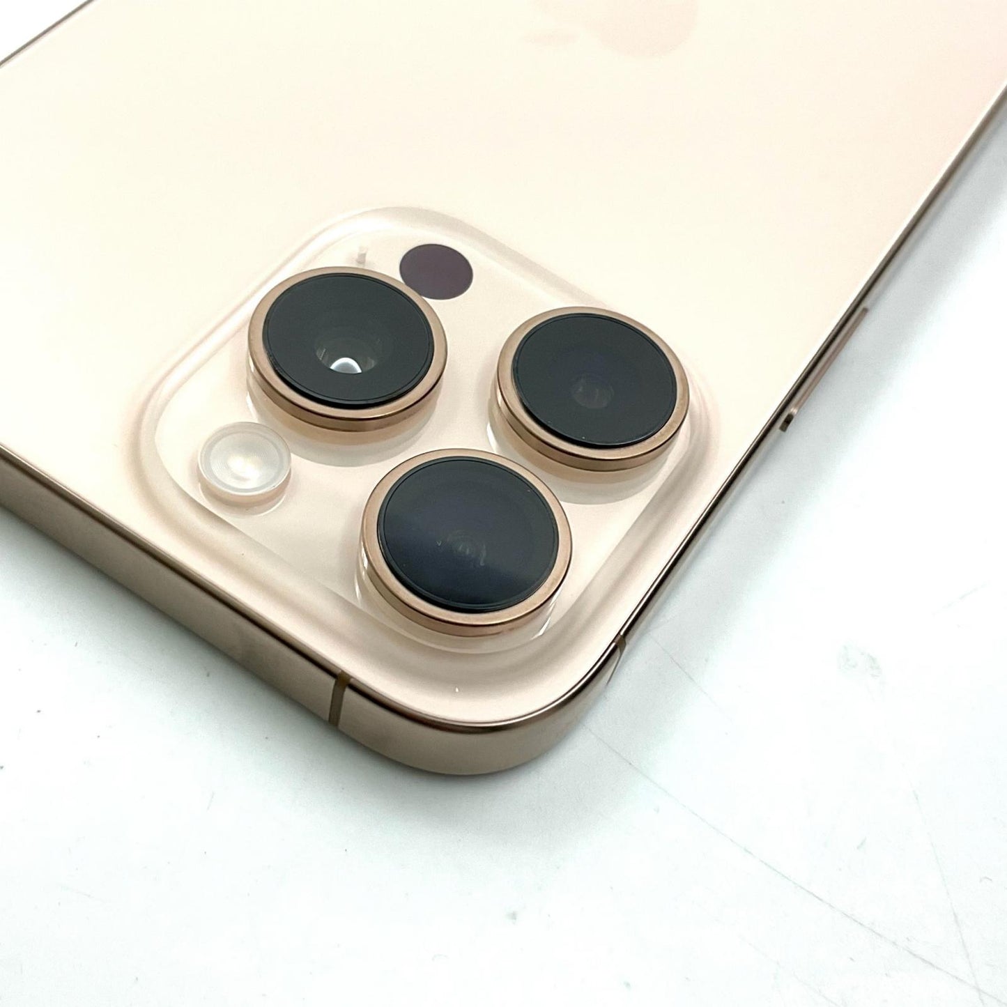 【全額返金保証】【最速発送】Apple iPhone iPhone Pro Max 16 Pro Max 256GB デザートチタニウム SIMフリー 白ロム 超美品 動作確認済 100%