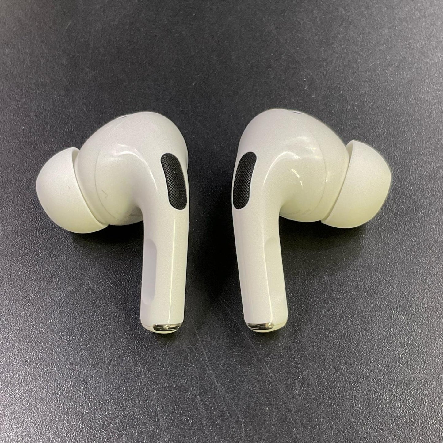 【全額返金保証】【最速発送】Apple AirPods Pro 2 超美品 動作確認済