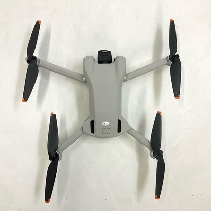 【全額返金保証】【最速発送】DJI Mini 3 FLY MORE COMBO PLUS 美品 動作確認済