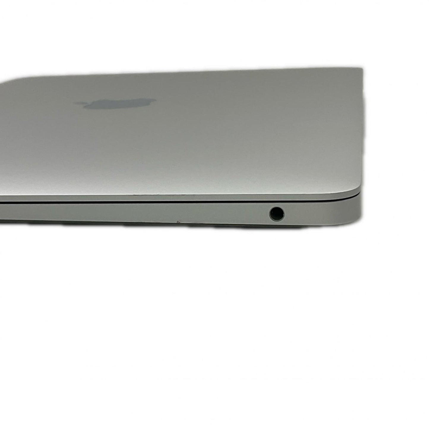 【全額返金保証】【最速発送】Apple MacBook Air 13.3インチ 2020 M1 8GB 256GB シルバー 100% 美品 動作確認済
