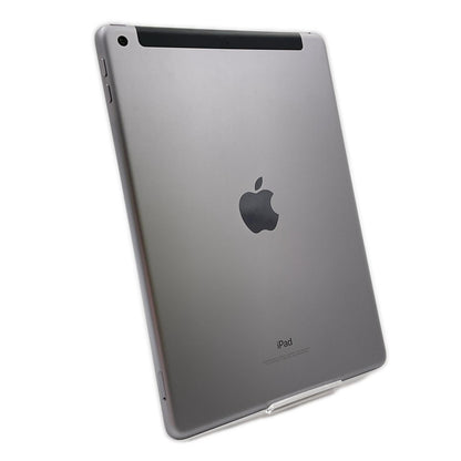 【全額返金保証】【最速発送】Apple iPad iPad 9.7インチ 第6世代 32GB スペースグレイ WiFi+Cellular au 白ロム 美品 動作確認済