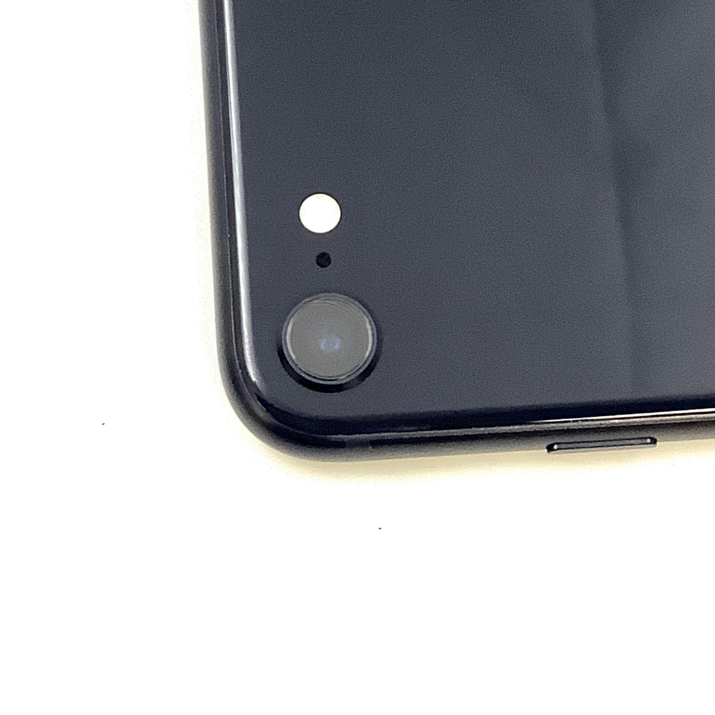 【全額返金保証】【最速発送】Apple iPhone iPhone SE（第3世代） 128GB ミッドナイト au 白ロム 動作確認済 88%