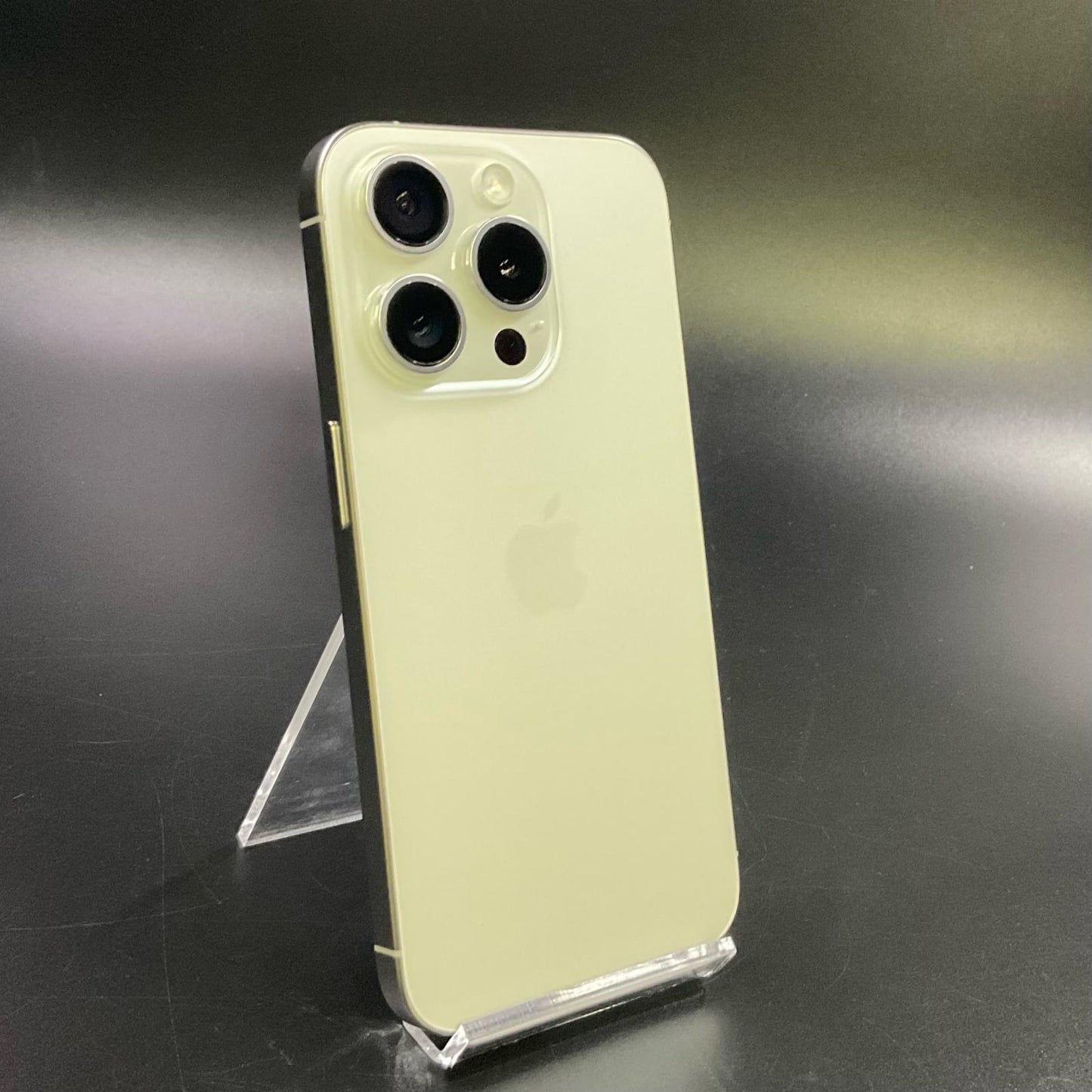 【全額返金保証】【最速発送】Apple iPhone iPhone 15 Pro 128GB ホワイト SIMフリー 白ロム 美品 動作確認済 90%