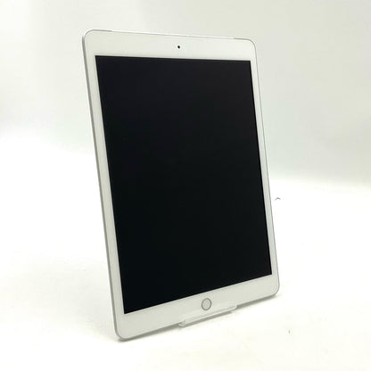 【最速発送】Apple iPad iPad 10.2インチ 第8世代 32GB シルバー WiFi+Cellular au 白ロム【難有】