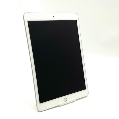 【最速発送】Apple iPad iPad 10.2インチ 第8世代 32GB シルバー WiFi+Cellular au 白ロム【難有】