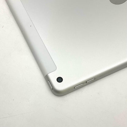 【最速発送】Apple iPad iPad 10.2インチ 第8世代 32GB シルバー WiFi+Cellular au 白ロム【難有】
