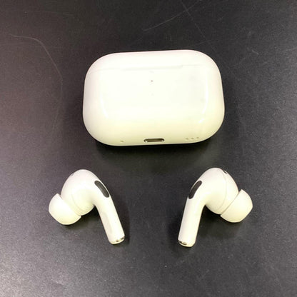 【全額返金保証】【最速発送】Apple AirPods Pro（第2世代） MQD83J/A 美品 動作確認済
