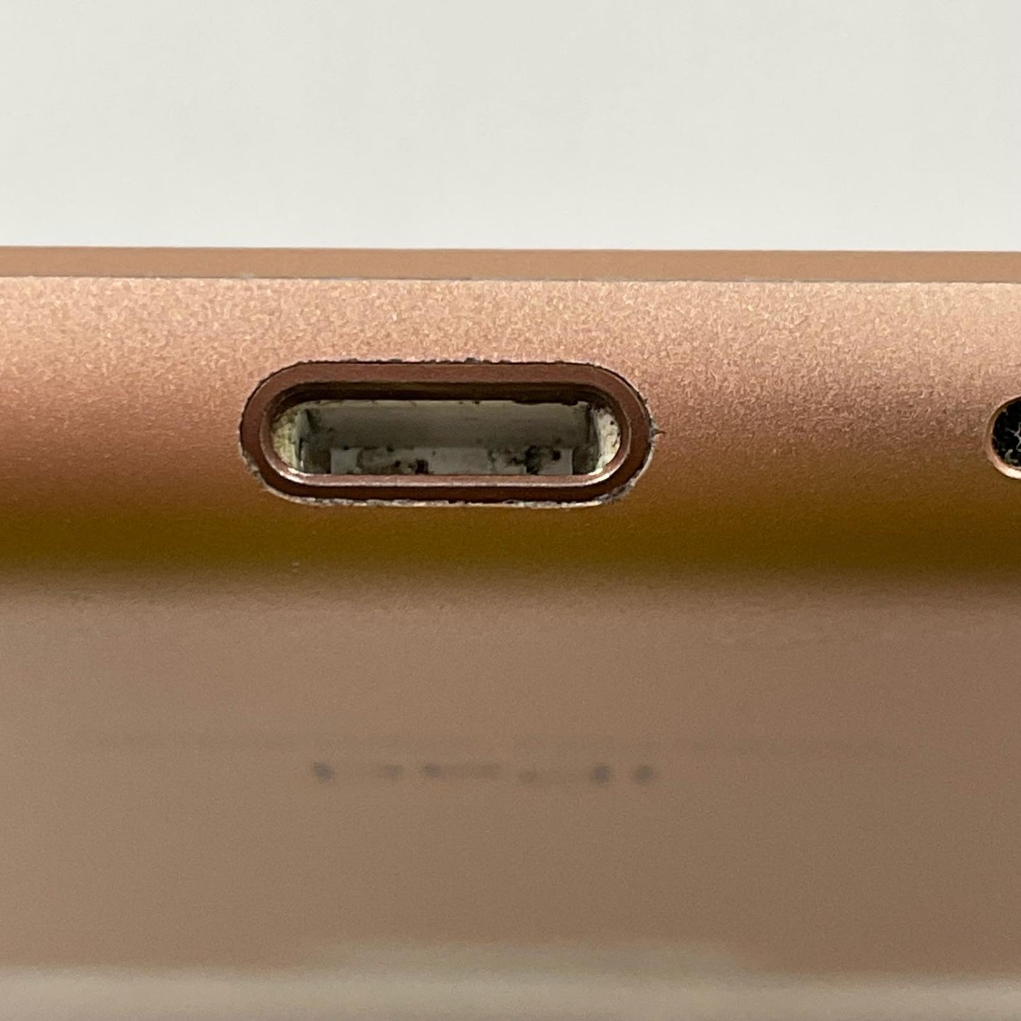 【全額返金保証】【最速発送】Apple iPad iPad 10.2インチ 第8世代 32GB ゴールド Wi-Fi 美品 動作確認済
