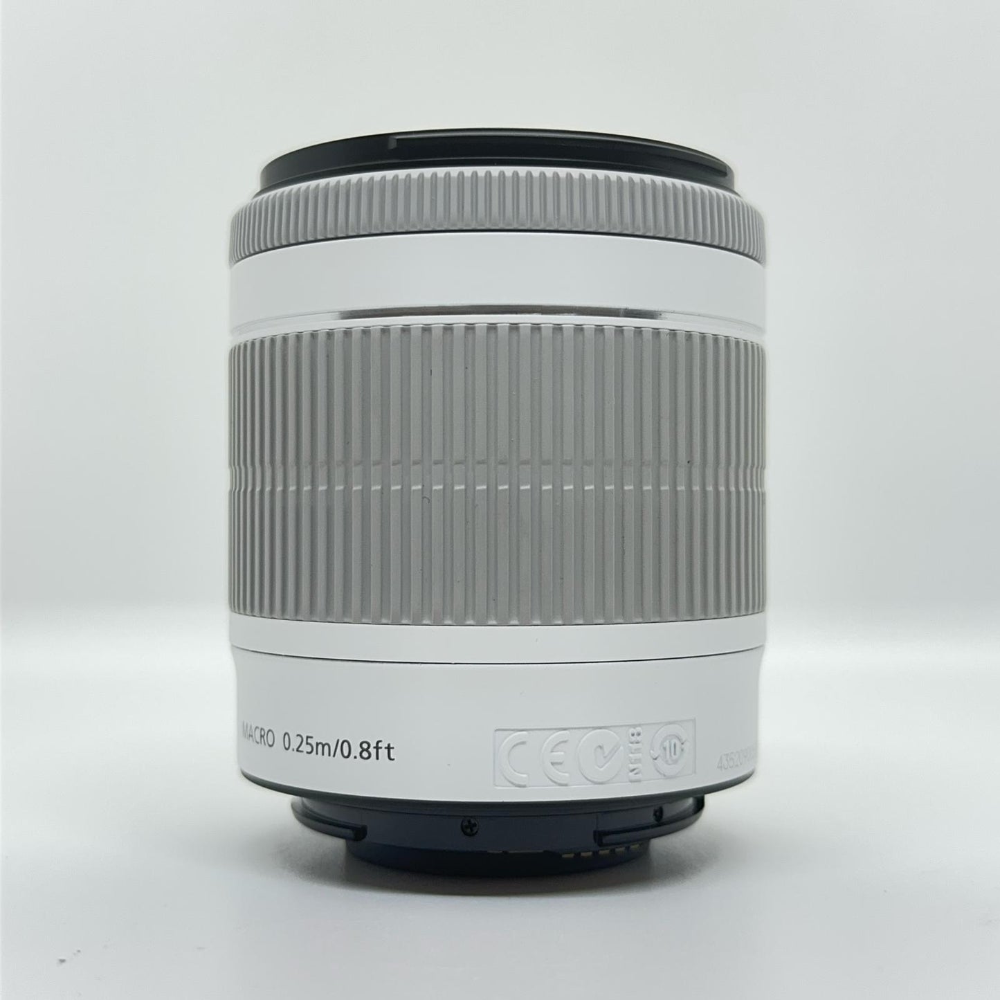 【全額返金保証】【最速発送】 EF-S18-55mm F3.5-5.6 IS STM 美品 動作確認済