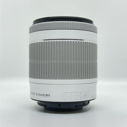 【全額返金保証】【最速発送】 EF-S18-55mm F3.5-5.6 IS STM 美品 動作確認済