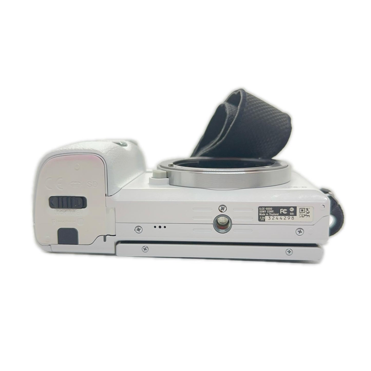 【全額返金保証】【最速発送】 デジタル一眼 α6000 ILCE-6000L パワーズームレンズキット [ホワイト] 動作確認済