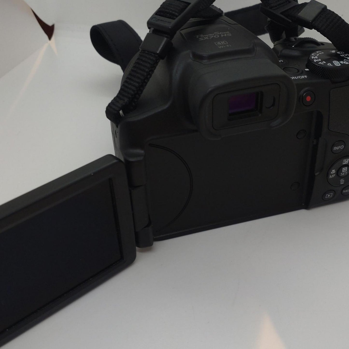 【全額返金保証】【最速発送】 コンパクトデジタルカメラ PowerShot SX70 HS [ブラック] 美品 動作確認済