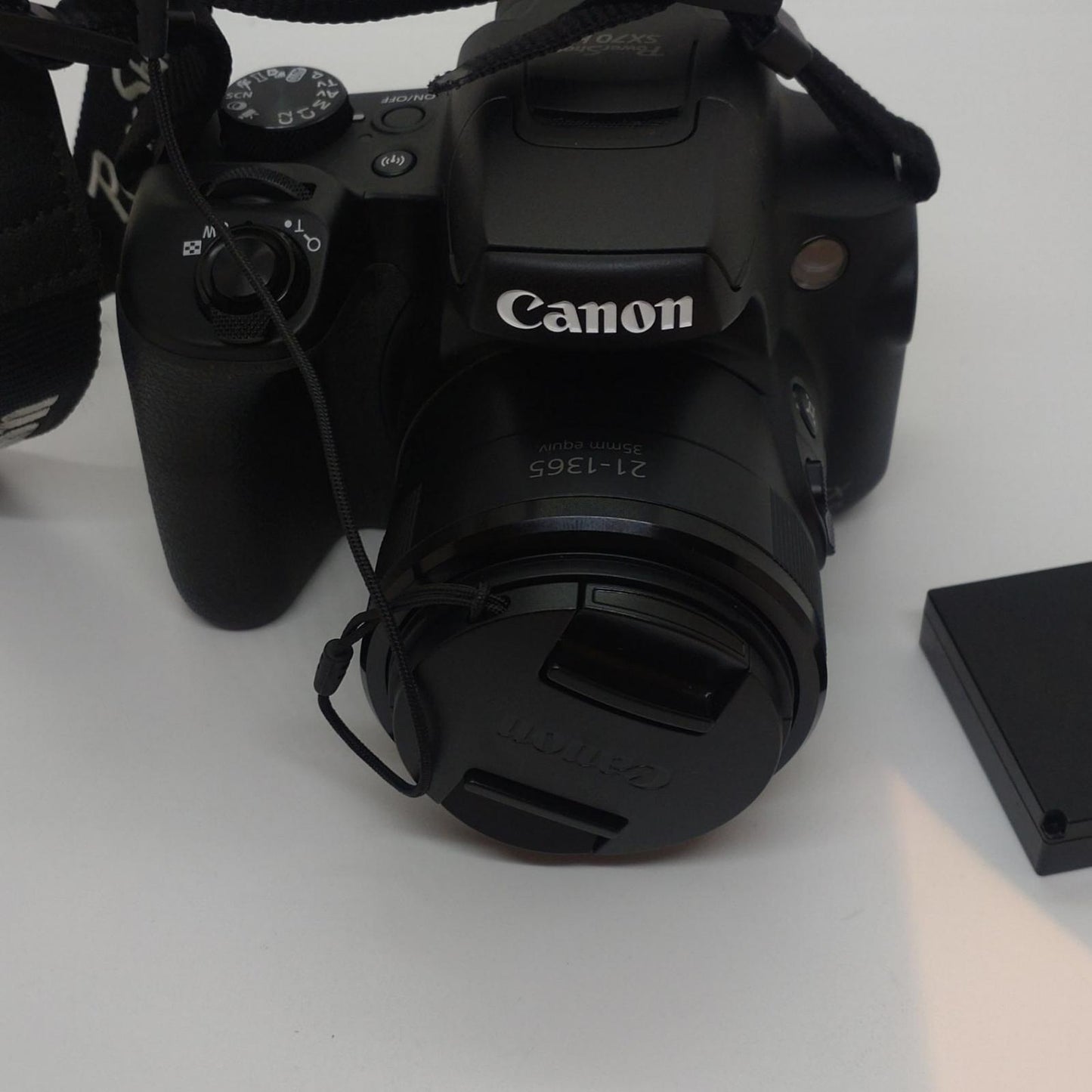 【全額返金保証】【最速発送】 コンパクトデジタルカメラ PowerShot SX70 HS [ブラック] 美品 動作確認済