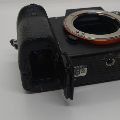 【全額返金保証】【最速発送】 デジタル一眼 α7S II ILCE-7SM2 ボディ 動作確認済