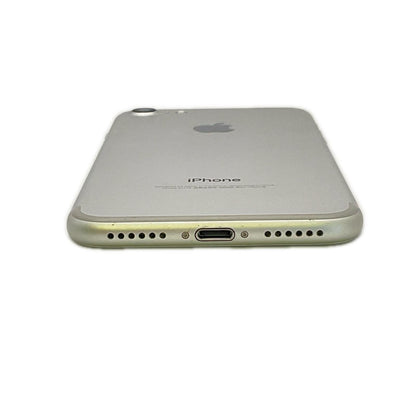 【全額返金保証】【最速発送】Apple iPhone iPhone 7 32GB シルバー docomo 白ロム 動作確認済 74%