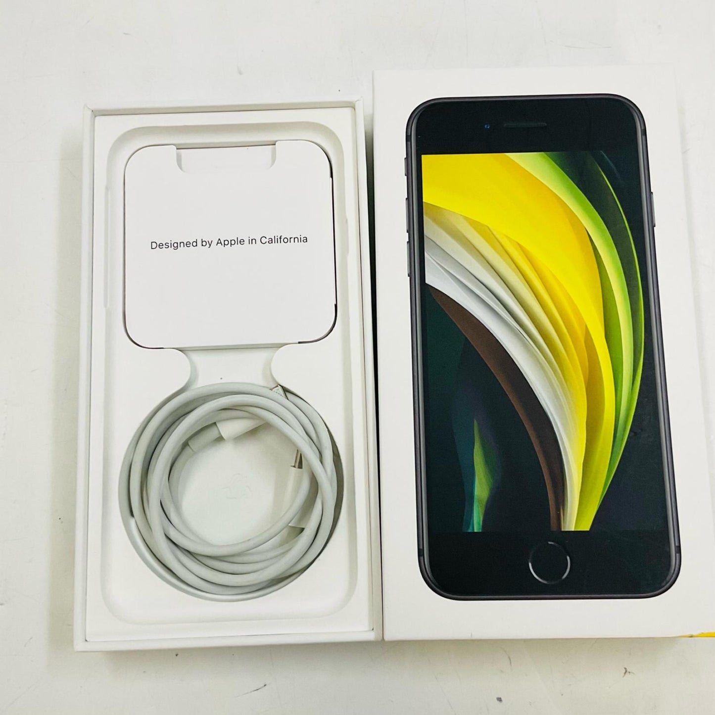 【全額返金保証】【最速発送】Apple iPhone iPhone SE（第2世代） 256GB ブラック SIMフリー 白ロム 動作確認済
