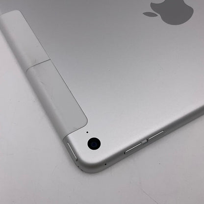 【全額返金保証】【最速発送】Apple iPad mini 7.9インチ 第4世代 128GB シルバー WiFi+Cellular docomo 白ロム 動作確認済