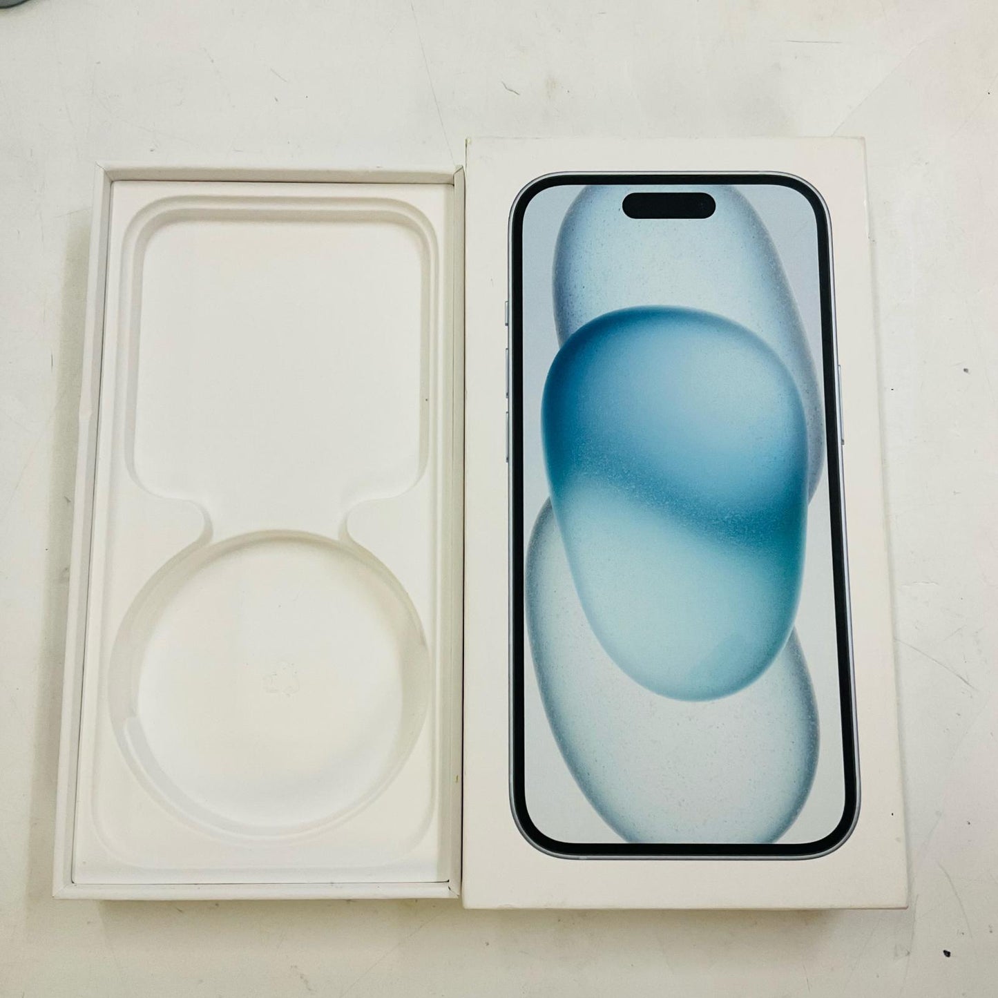 【全額返金保証】【最速発送】Apple iPhone iPhone 15 128GB ブルー Softbank 白ロム 美品 動作確認済 89%