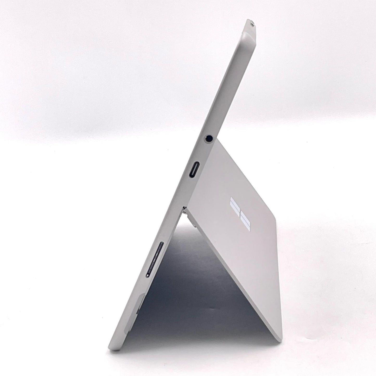 【全額返金保証】【最速発送】Microsoft Surface Go 4 2067 Intel N200 8GB SSD 256GB 100% 超美品 動作確認済
