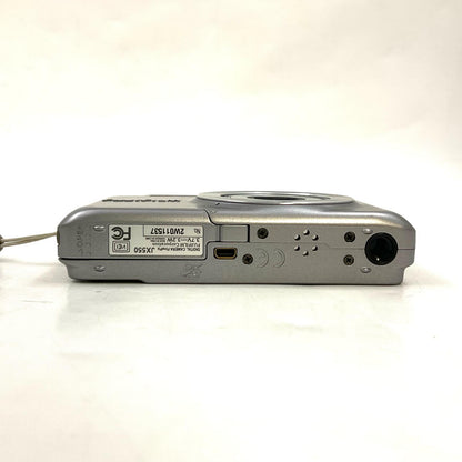 【全額返金保証】【最速発送】FUJIFILM コンパクトデジタルカメラ FinePix JX550（シルバー） 美品 動作確認済