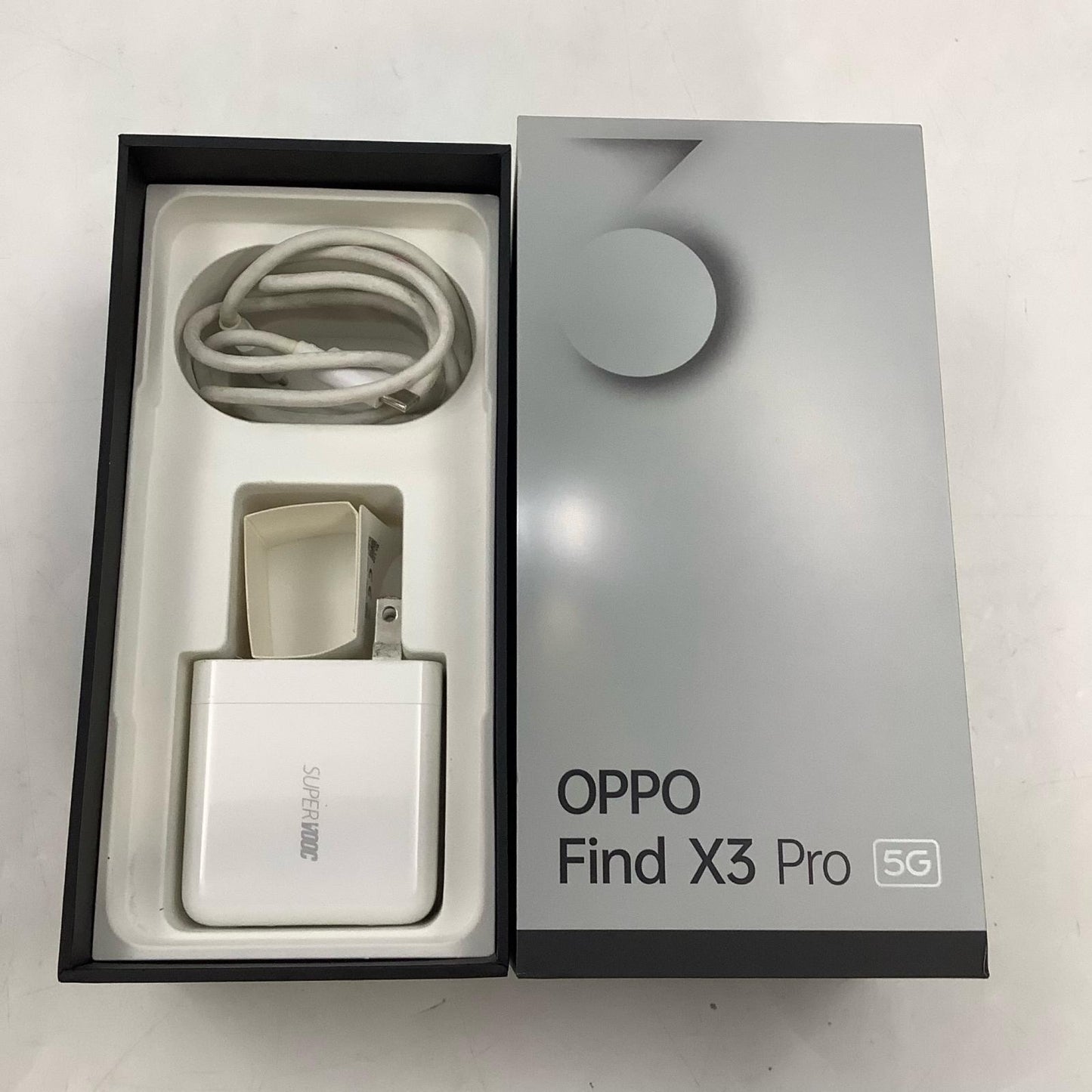 【最速発送】OPPO Find X 3 Pro 256GB グロスブラック SIMフリー CPH2173 白ロム【難有】