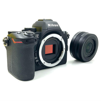【全額返金保証】【最速発送】Nikon デジタル一眼 Z50II 16-50 VR レンズキット ブラック 超美品 動作確認済