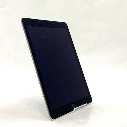 【全額返金保証】【最速発送】Apple iPad Air 9.7インチ 第2世代 16GB スペースグレイ WiFi+Cellular docomo 白ロム 動作確認済