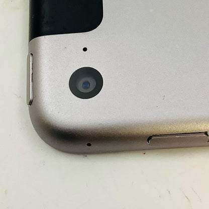 【全額返金保証】【最速発送】Apple iPad Air 9.7インチ 第2世代 16GB スペースグレイ WiFi+Cellular docomo 白ロム 動作確認済