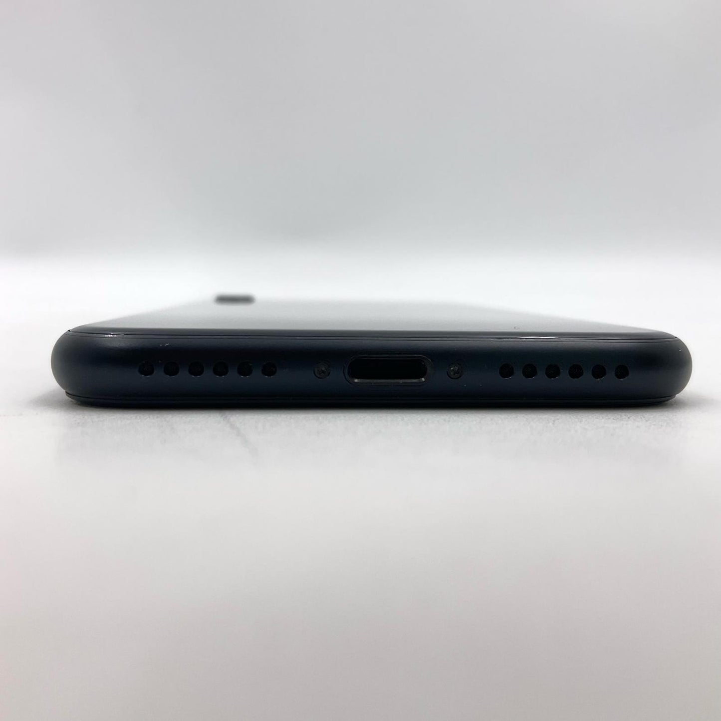 【全額返金保証】【最速発送】Apple iPhone iPhone SE（第3世代） 64GB ミッドナイト Softbank 白ロム 動作確認済 98%