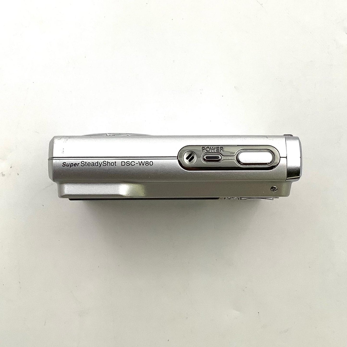 【最速発送】Sony コンパクトデジタルカメラ サイバーショット DSC-W80【難有】