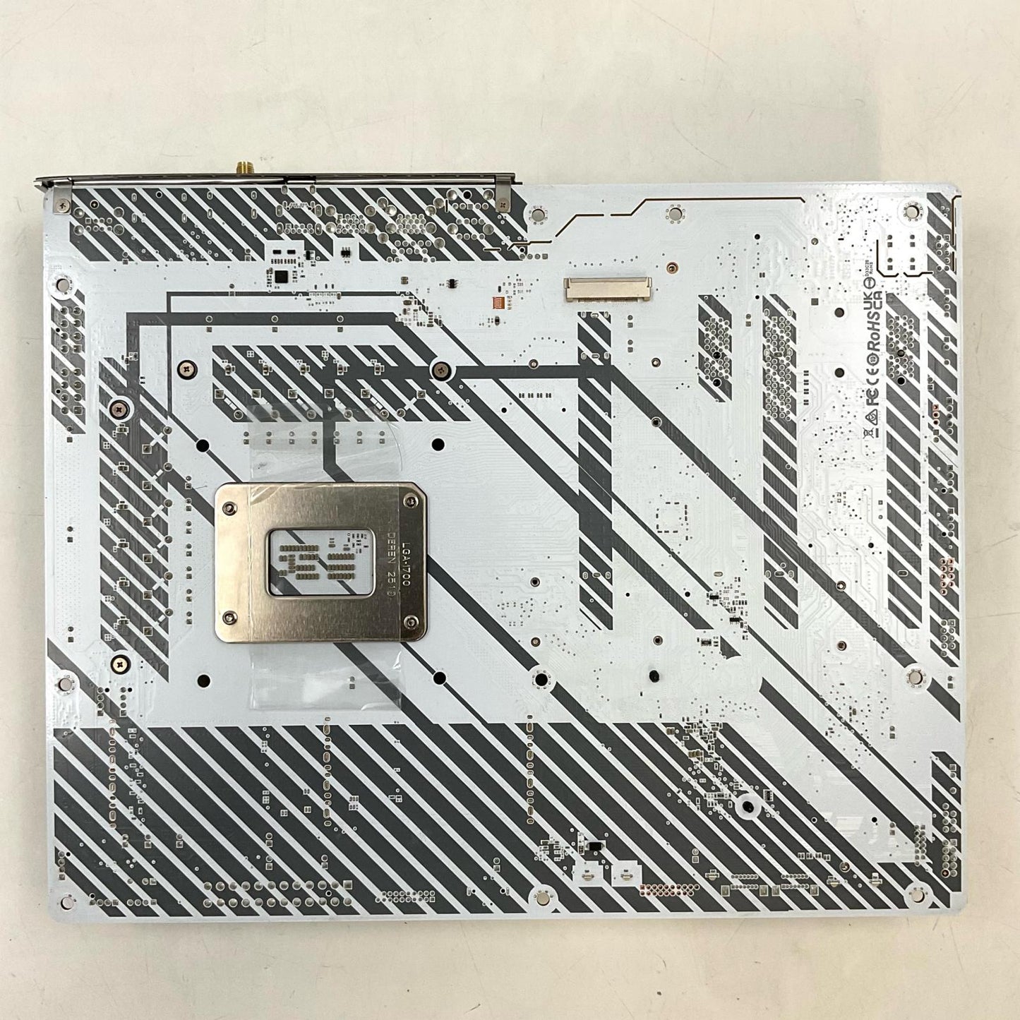 【最速発送】ASRock マザーボード INTEL B760 ATX LGA1700マザーボード B760 Pro RS WiFi White【難有】