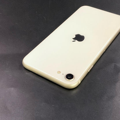 【全額返金保証】【最速発送】Apple iPhone iPhone SE (第3世代) 64GB スターライト docomo SIMフリー 白ロム 動作確認済 78%