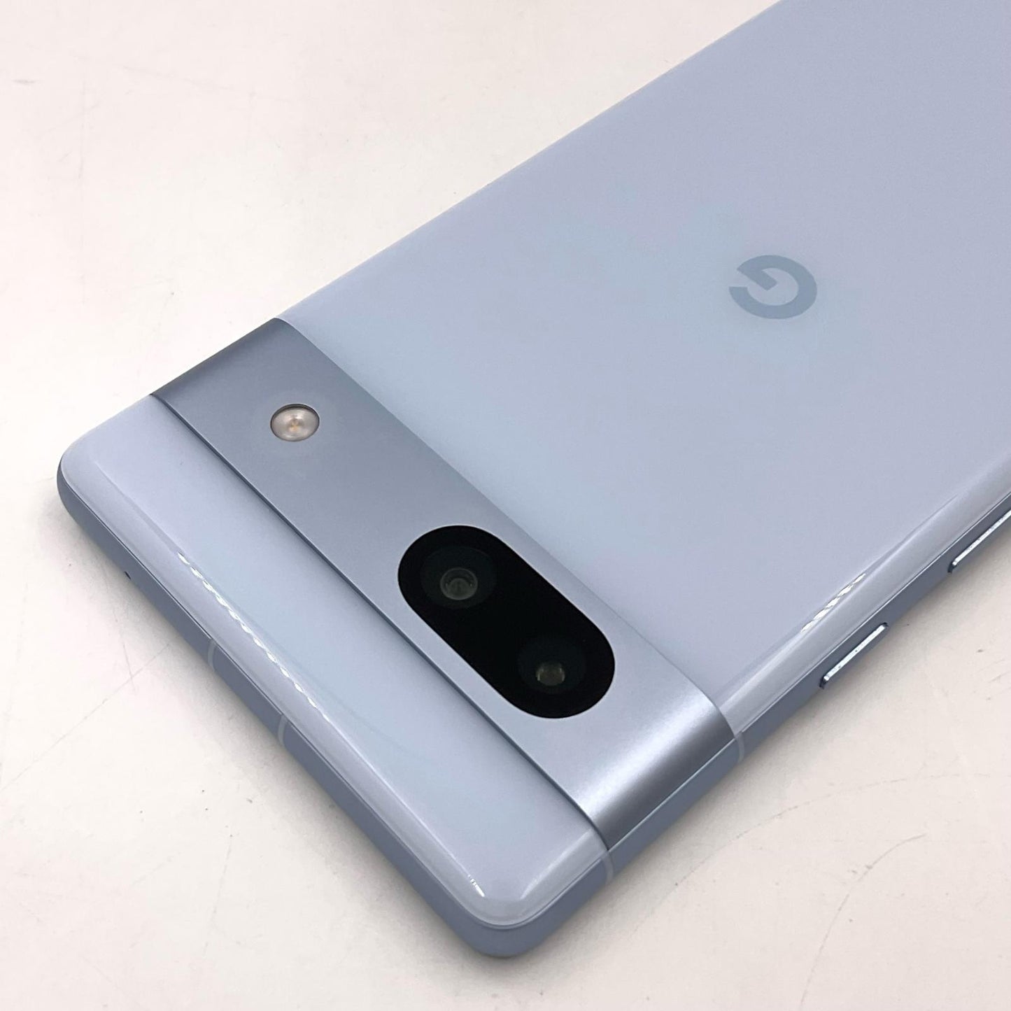 【全額返金保証】【最速発送】Google Pixel 7a 128GB Sea au G82U8 白ロム 美品 動作確認済