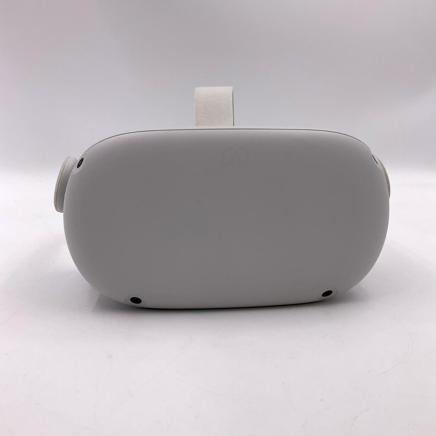 【全額返金保証】【最速発送】Meta VRヘッドセット Oculus Quest 2 美品 動作確認済