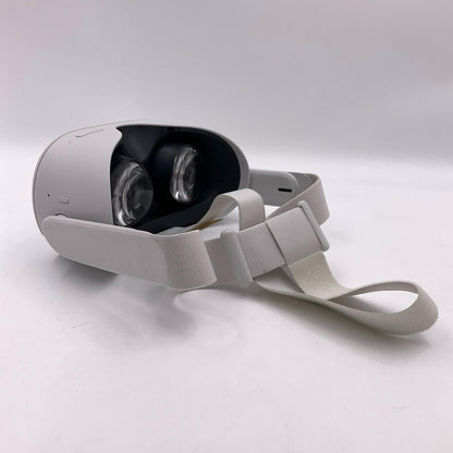 【全額返金保証】【最速発送】Meta VRヘッドセット Oculus Quest 2 美品 動作確認済