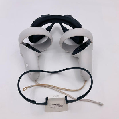 【全額返金保証】【最速発送】Meta VRヘッドセット Oculus Quest 2 美品 動作確認済