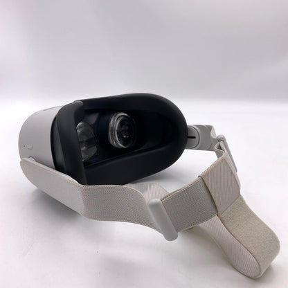 【全額返金保証】【最速発送】Meta VRヘッドセット Oculus Quest 2 美品 動作確認済