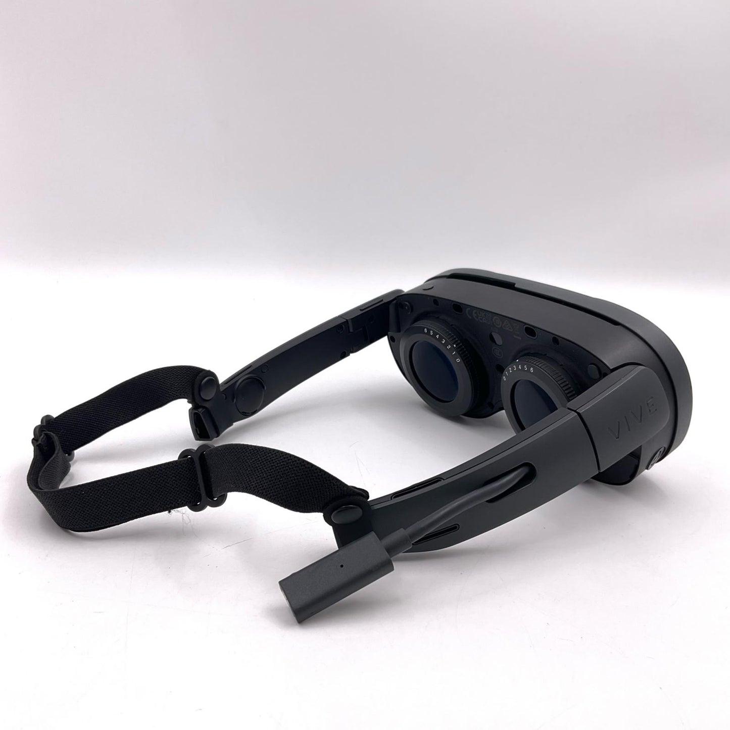 【全額返金保証】【最速発送】HTC VRヘッドセット VIVE XR Elite 動作確認済