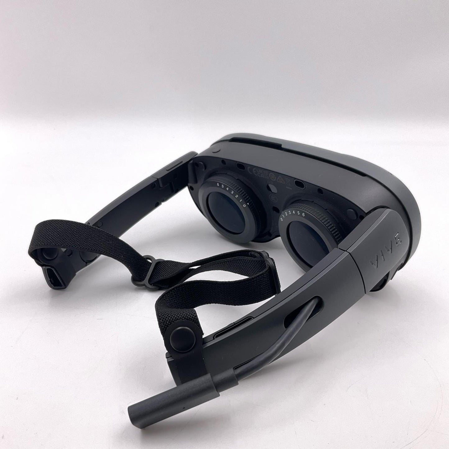 【全額返金保証】【最速発送】HTC VRヘッドセット VIVE XR Elite 動作確認済