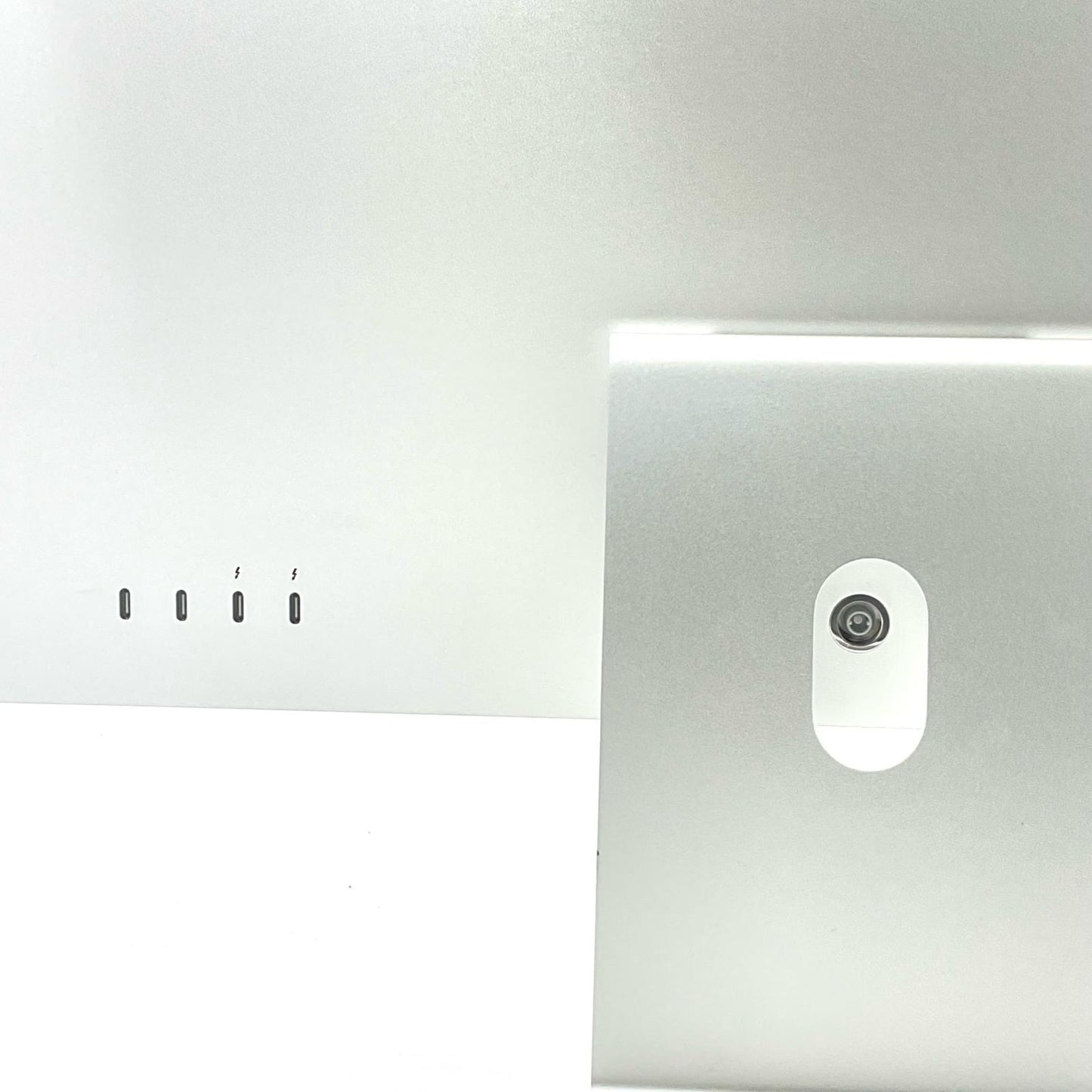 【全額返金保証】【最速発送】Apple iMac 24インチ M3 8コア 8GB 512GB シルバー 美品 動作確認済