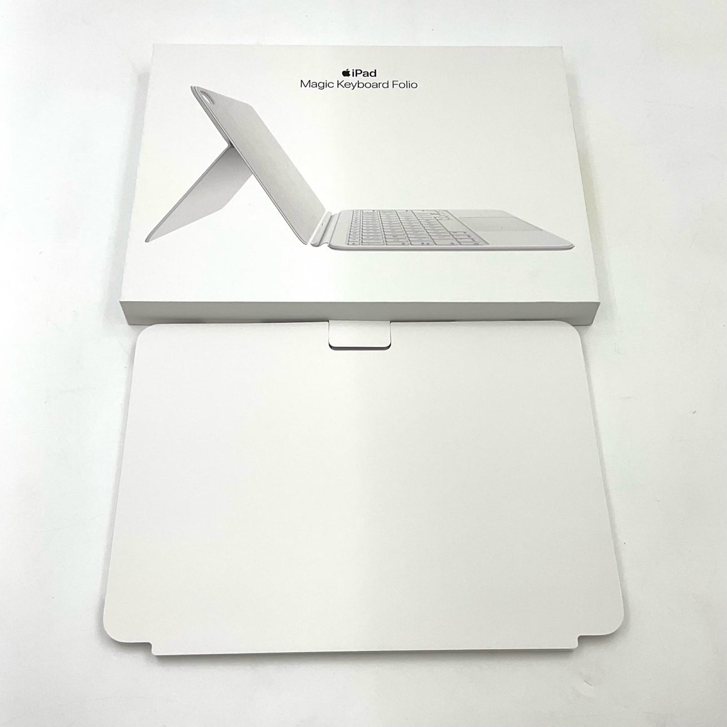 【全額返金保証】【最速発送】Apple Magic Keyboard Folio ホワイト MQDP3J/A 動作確認済