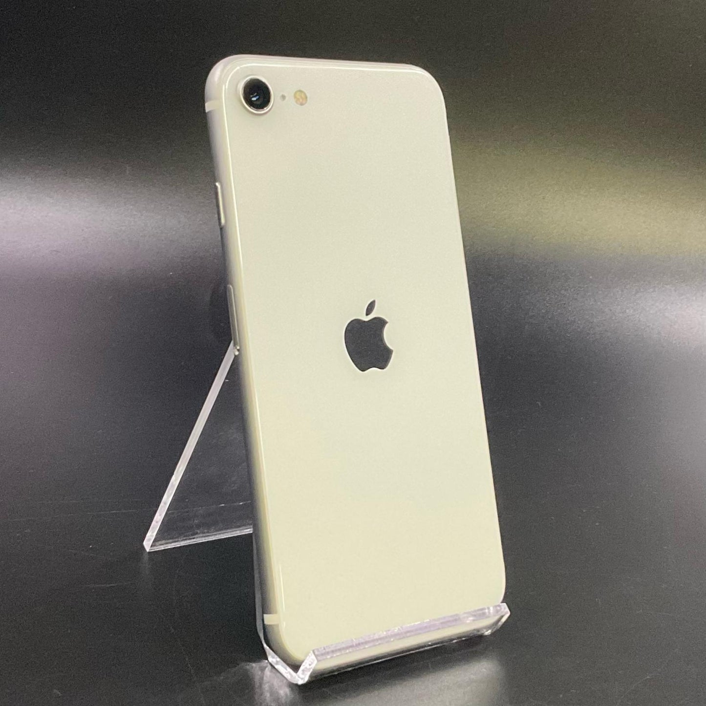【全額返金保証】【最速発送】Apple iPhone iPhone SE（第2世代） 64GB ホワイト Softbank 白ロム 動作確認済 87%