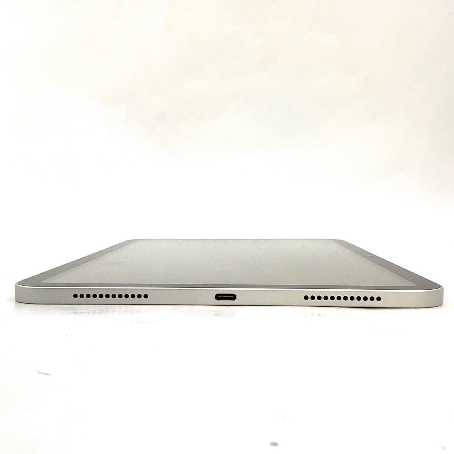 【全額返金保証】【最速発送】Apple iPad iPad 10.9インチ 第10世代 64GB シルバー Wi-Fi 美品 動作確認済