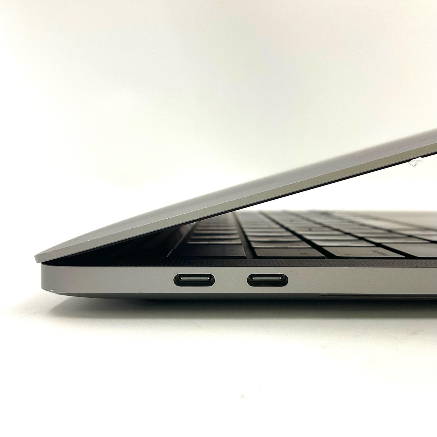 【全額返金保証】【最速発送】Apple MacBook Pro 13インチ 2020 2 GHz クアッドコア Intel Core i5 16GB 1TB スペースグレイ 動作確認済