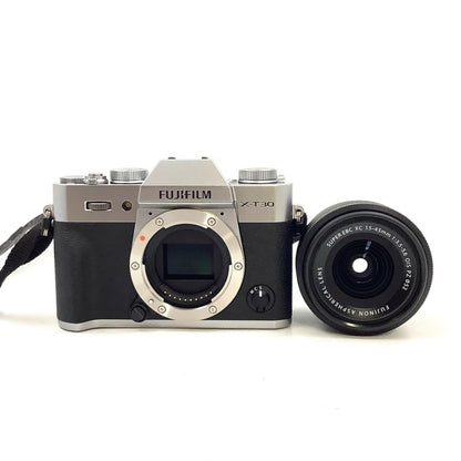 【全額返金保証】【最速発送】FUJIFILM デジタル一眼 X-T30 15-45mmレンズキット シルバー 超美品 動作確認済