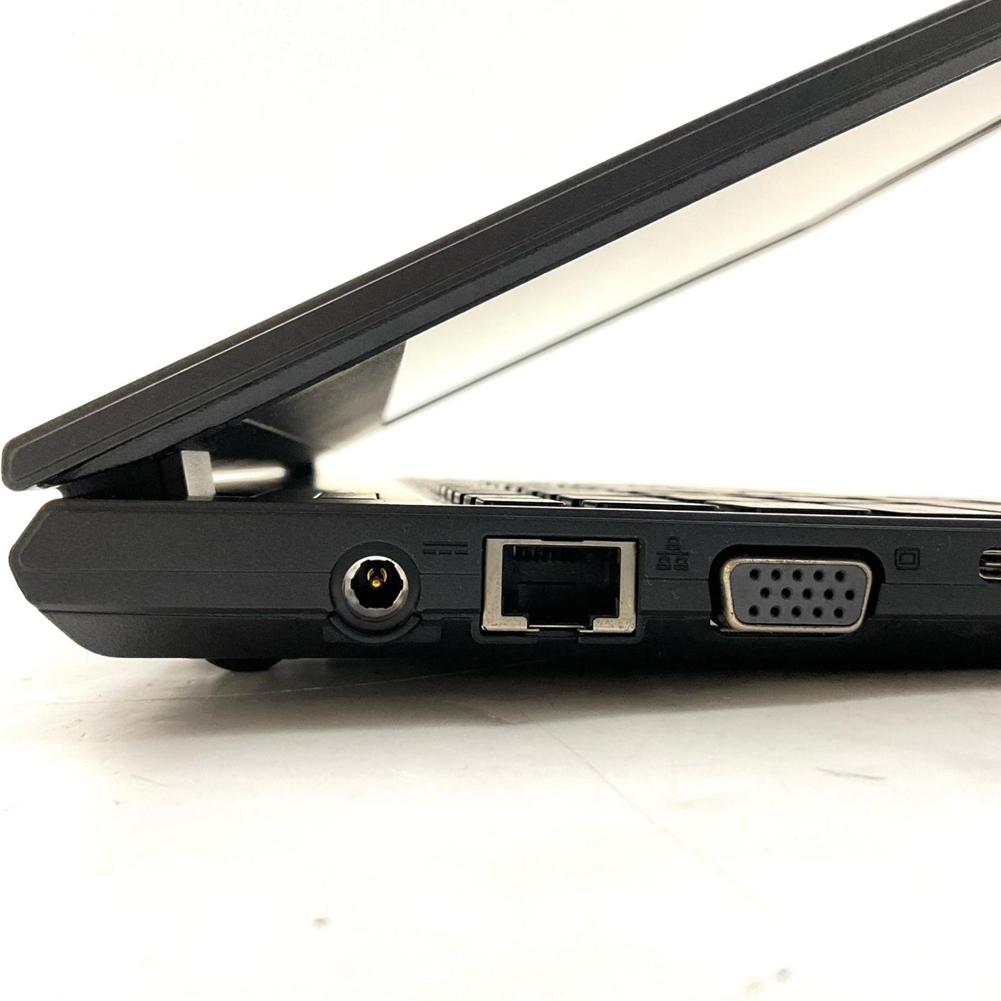 【最速発送】MouseComputer Mouse F5 F5-i3CMLAB i3-10110U 16GB SSD 256GB【難有】