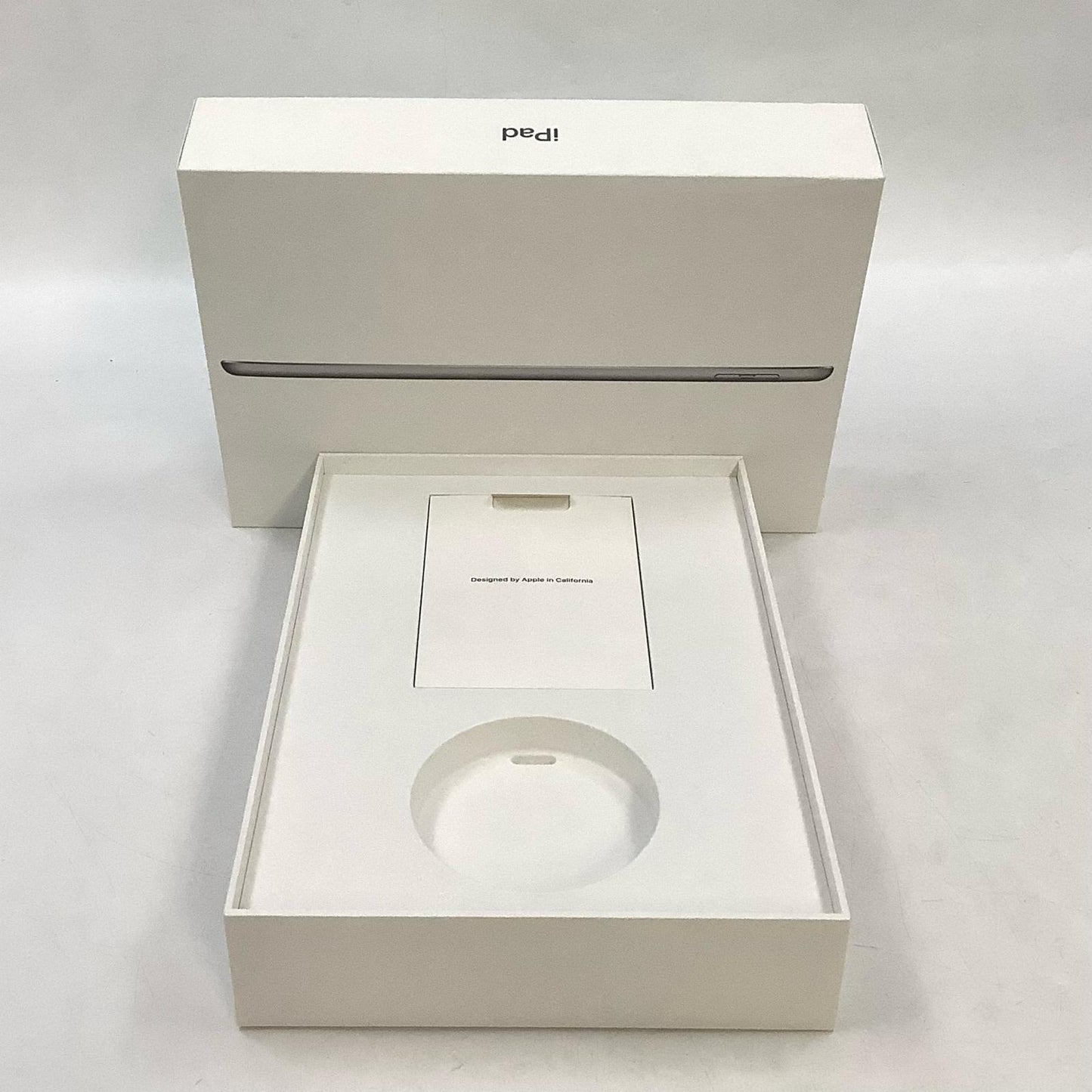 【全額返金保証】【最速発送】Apple iPad iPad 9.7インチ 第6世代 32GB スペースグレイ WiFi+Cellular au 白ロム 美品 動作確認済