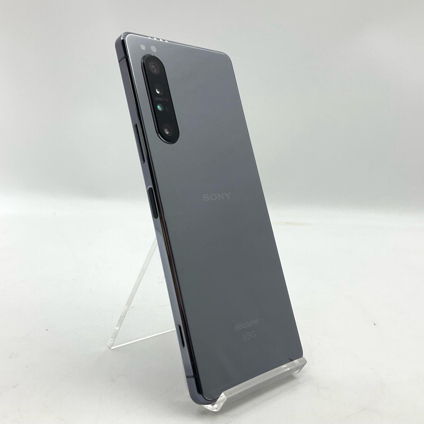 【全額返金保証】【最速発送】Sony Xperia 1 II 128GB docomo SO-51A 白ロム 超美品 動作確認済